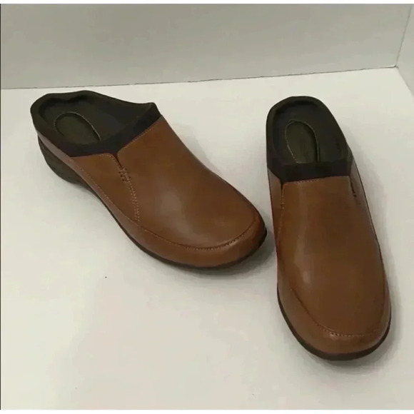 Hush Puppies Brown Tan Women Genuine Leather Epic Clogs Size 10. - Picture 3 of 13